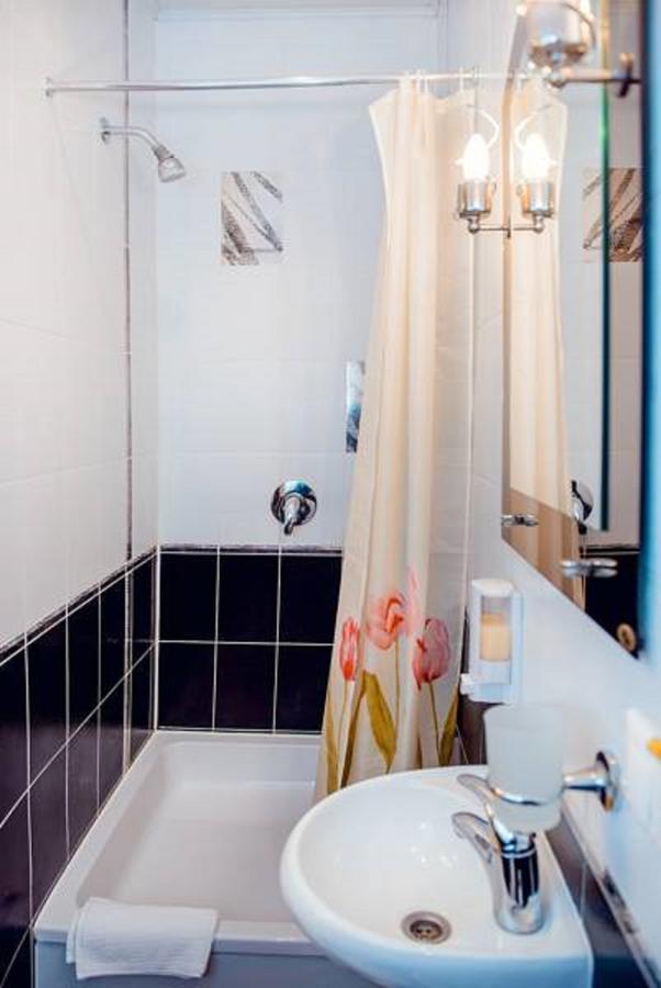 Hotel Vivat Provincia Takhtaulove Værelse billede