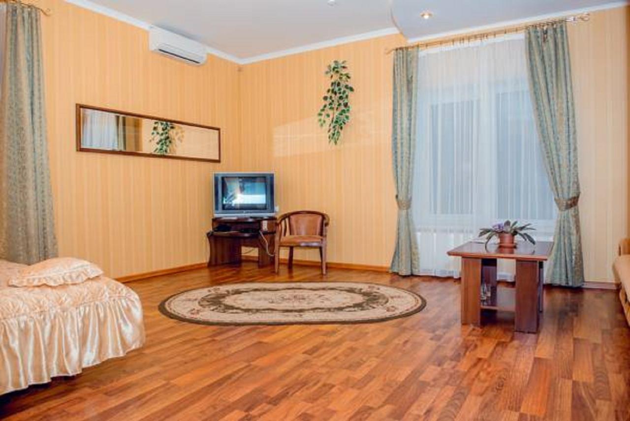Hotel Vivat Provincia Takhtaulove Værelse billede